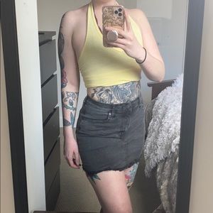 Levi's Mile High Stretch Skirt Black Denim size 27